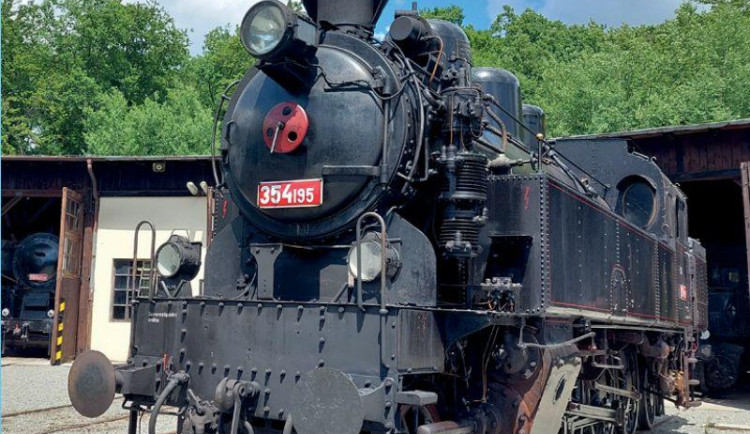 Velikonoční jízda s historickým vlakem láká na nevšední zážitek.