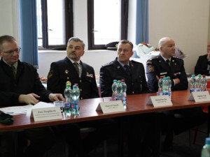 Premiér Babiš navštívil Karlovarský kraj, zaměřil se na zdravotnictví i záchranný systém