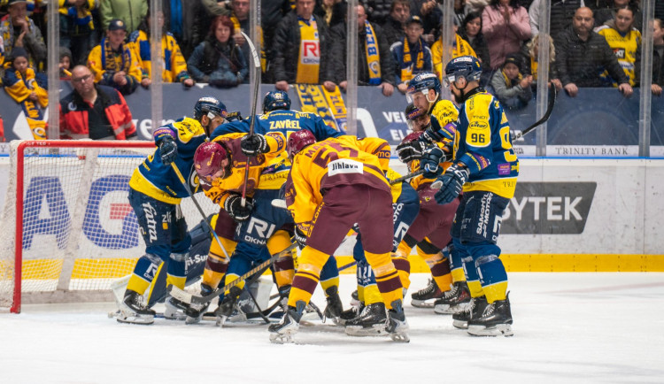 Valná hromada v brankovišti Zlína skončila gólem. Byl správně uznaný, řekl Michnáč