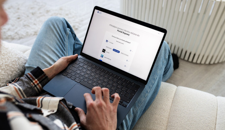 Platnost řidičáku letos v kraji končí více než 17 tisícům řidičů. Nejste mezi nimi?