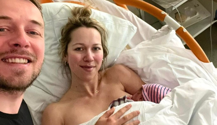 Rosnička z Jihlavy v noci porodila svého druhého syna. Neskutečný vděk a štěstí, říká