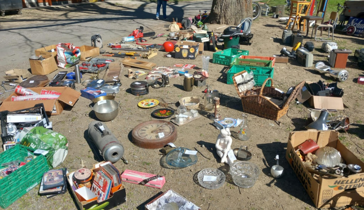 FOTO: V amfiteátru člověk pořídí, na co si vzpomene. Koná se tam velký bleší trh