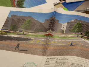 Ostrov pokračuje v obnově Hlavní třídy. Druhá etapa přinese květinové záhony