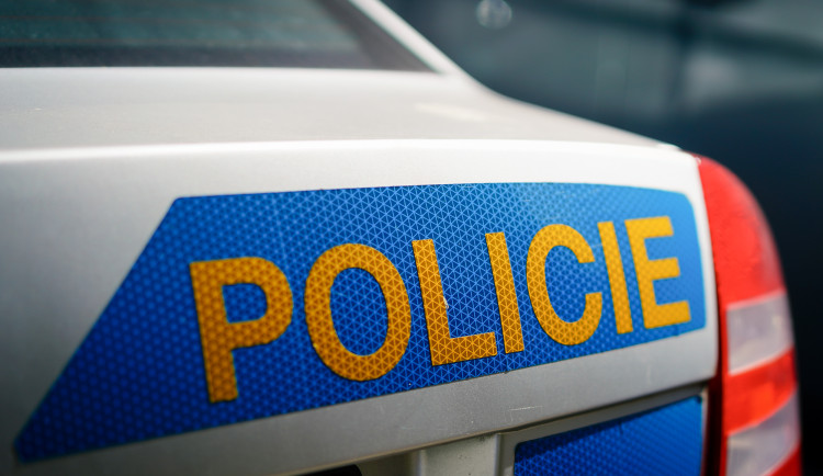 Rodičům napsal, že chce pryč z tohoto světa. Chlapce našla policie v nákupáku