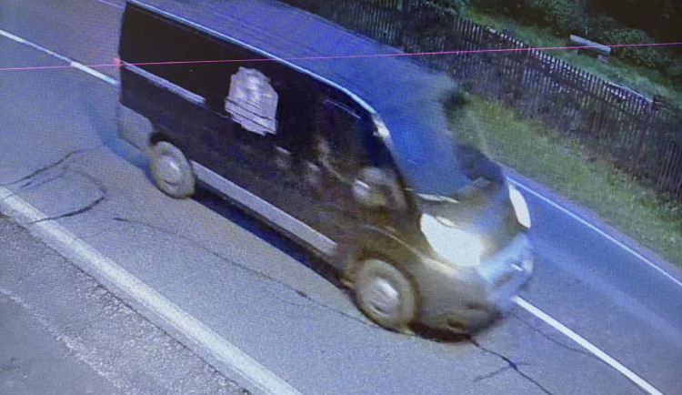 Policie hledá svědky nehody v Lokti. Řidič měl přes dvě promile alkoholu.