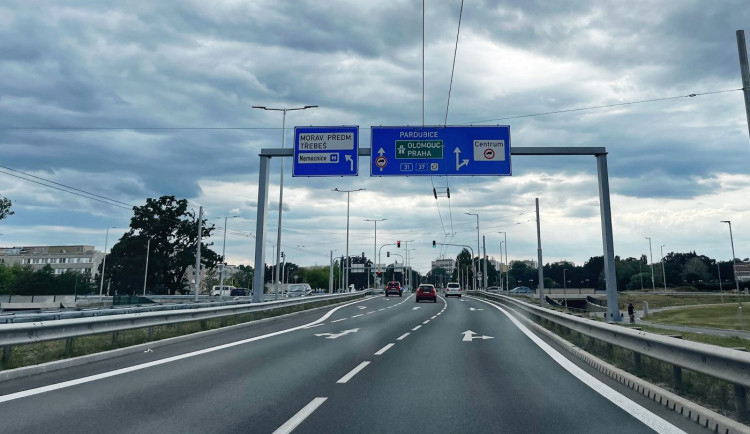Hradecká Mileta bude o něco zelenější. Vznikne tu nový park