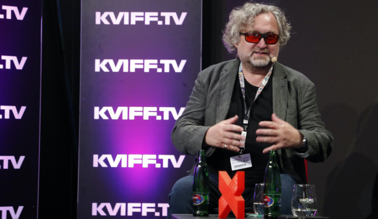 Na karlovarském festivalu představili chystaný film Jana Hřebejka Narozeniny
