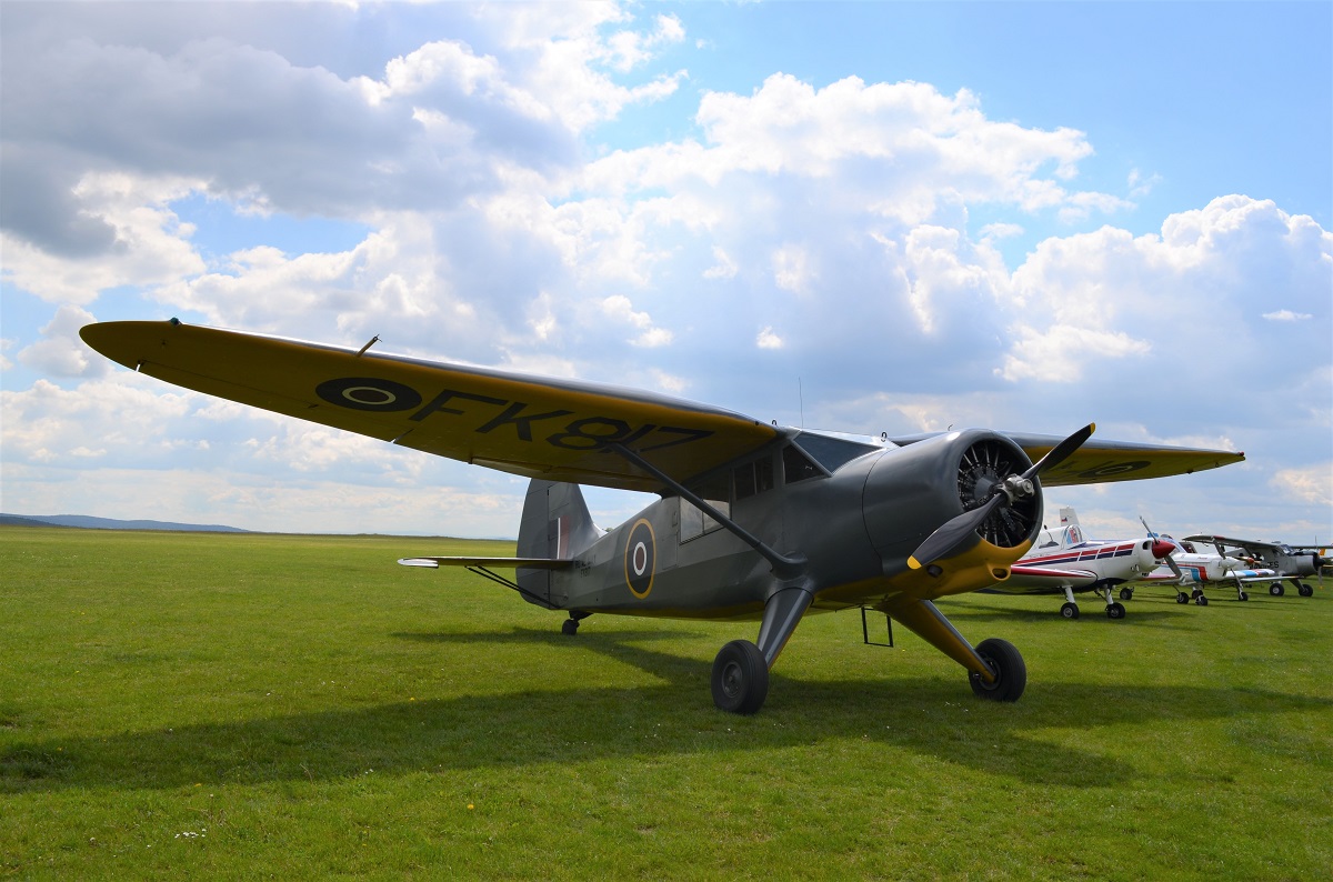 Stinson AT 19B