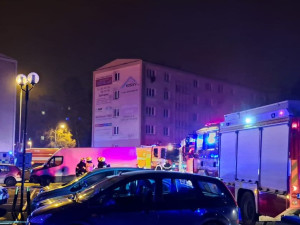 Prodejnu potravin v Chodově zachvátil požár. Škoda bude v desítkách milionů korun