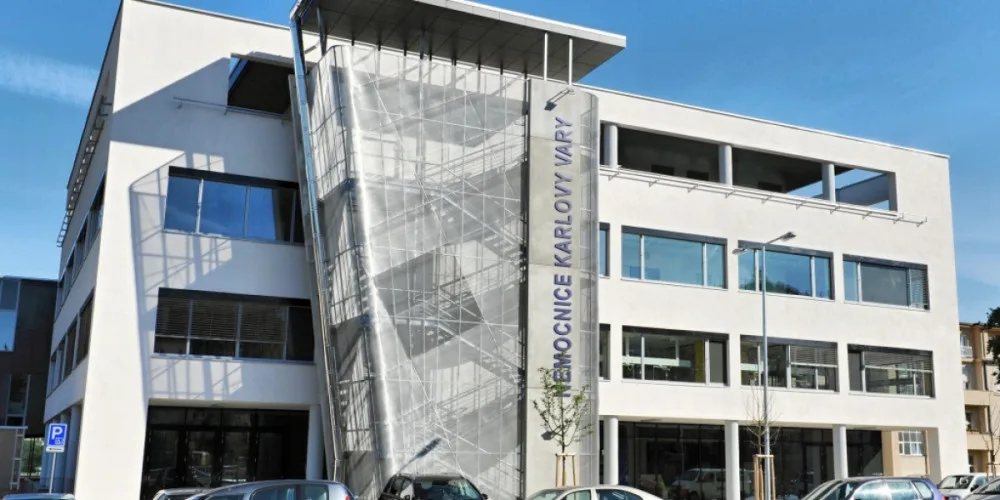 Karlovarská krajská nemocncie bude přijímat i pacienty z Chebska