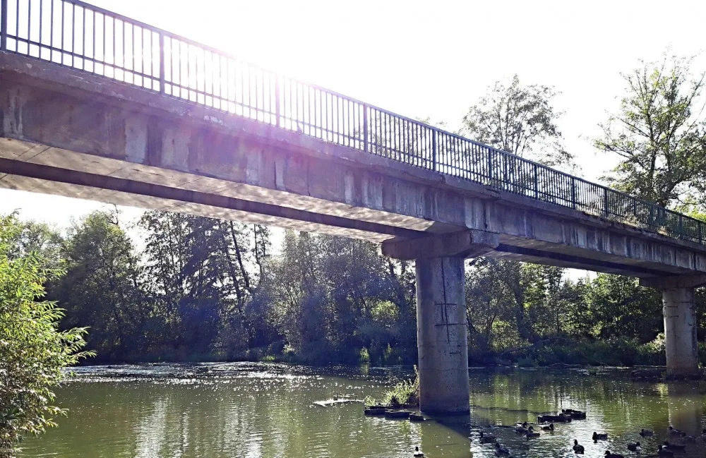 Uzavřenou Krejcarovou lávku čeká demolice