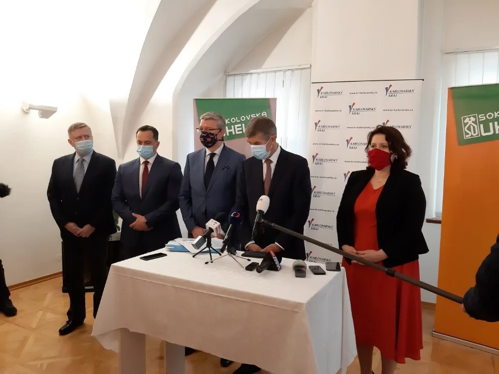 Jednání s vládou, která započala v Sokolově, budou pokračovat.