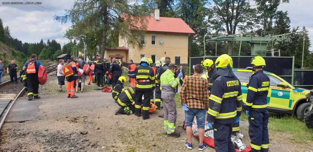 Policie zřídila linku pro příbuzné zraněných