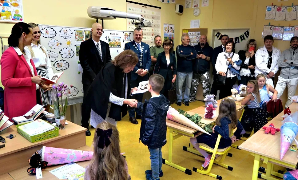 Do Ostrova včera přijela bývalá první dáma Livie Klausová.