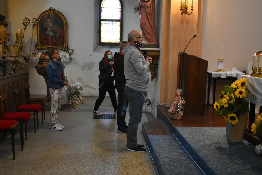 František Radkovský je už třicet let biskupem, nyní emeritním, žijícím na faře v Karlových Varech