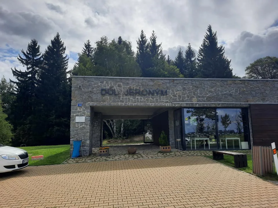 Ve středověkém dole Jeroným odkrývají další prostory