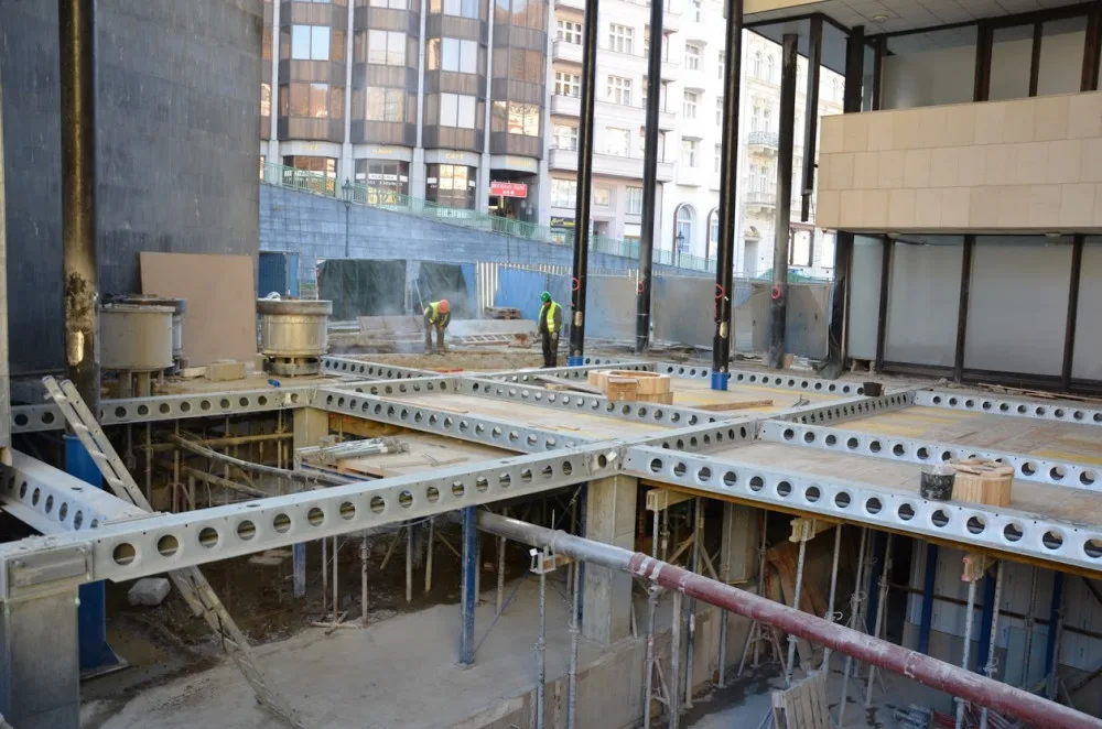 Karlovarskou Vřídelní kolonádu čeká nejzásadnější část rekonstrukce