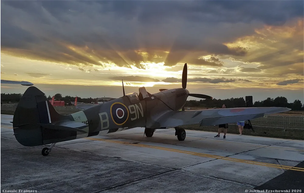 Loni na chebské letiště zavítal i ikonický Spitfire