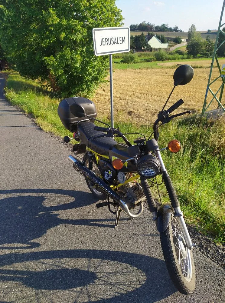 Světoběžník projel na motorce skoro celý svět, přitom nepřekročil hranice republiky