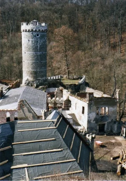 hrad v době obnovy