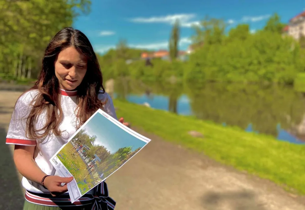 Primátorka Karlových Varů Andrea Pfeffer Ferklová s projektem náplavky