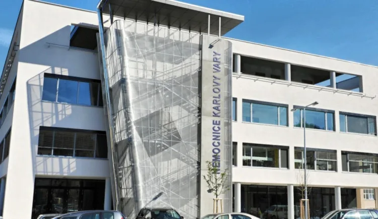 S nedostatkem pracovníků se dlouhodobě potýkají i nemocnice