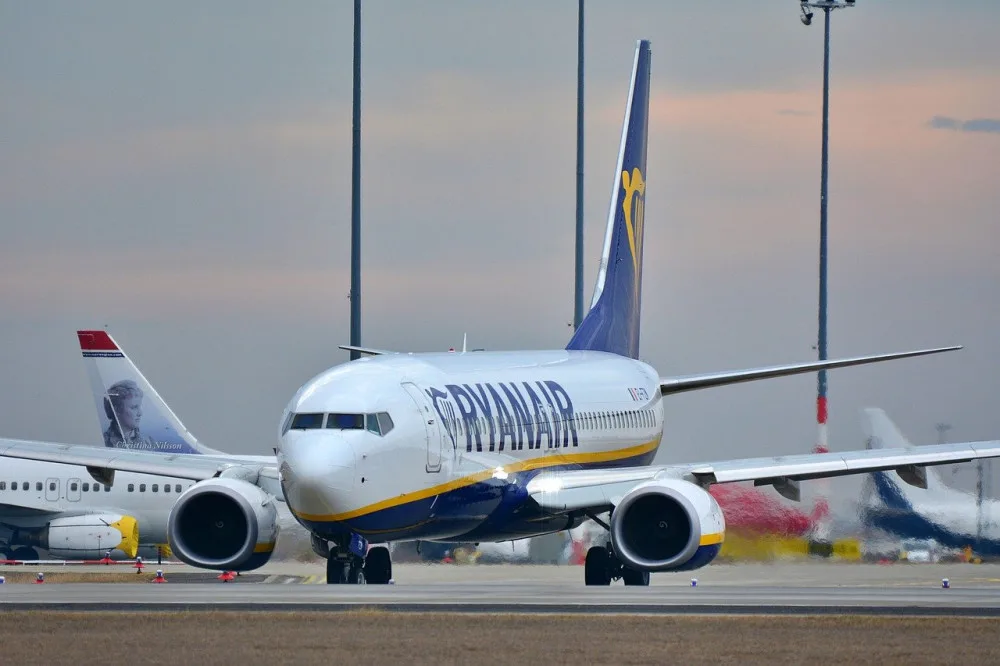 size4-16294675324869-60-kiwi-versus-ryanair