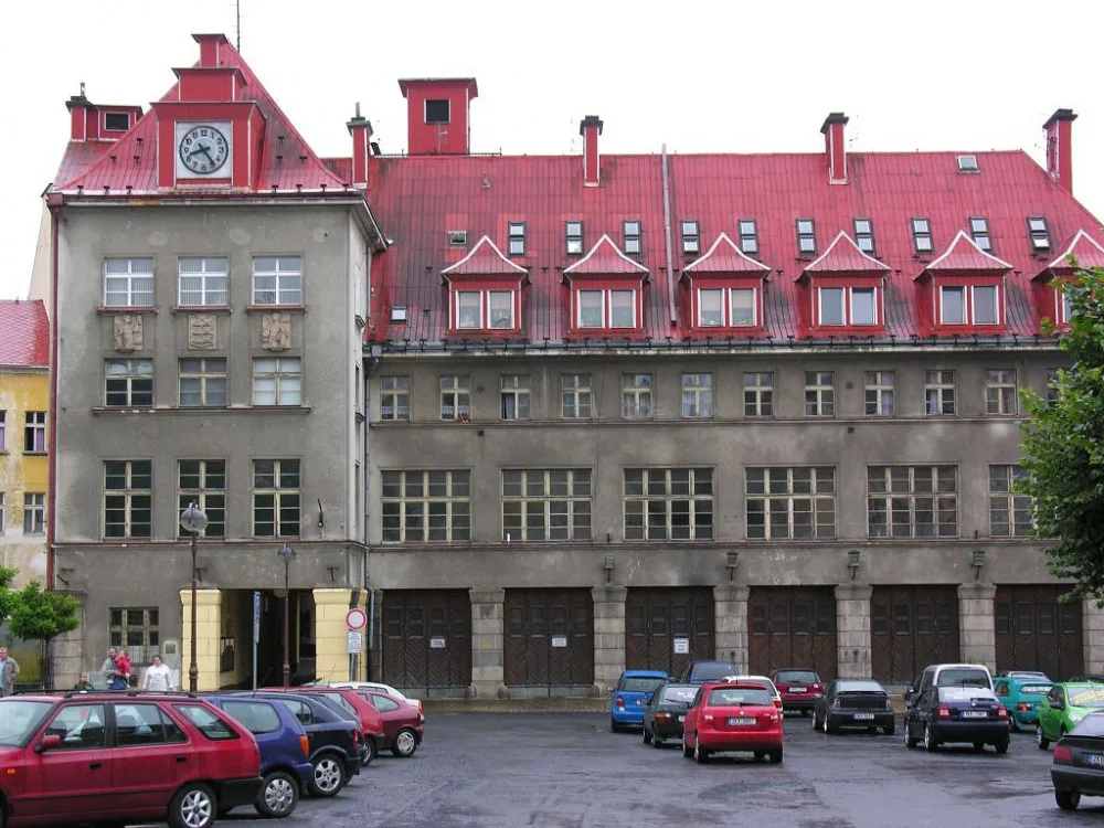 Budovu bývalé hasičské zbrojnice v Aši čeká rekonstrukce.