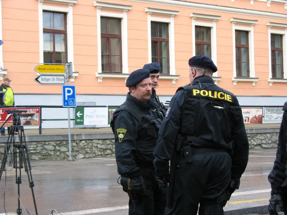 Instruktáž k policejnímu opatření.