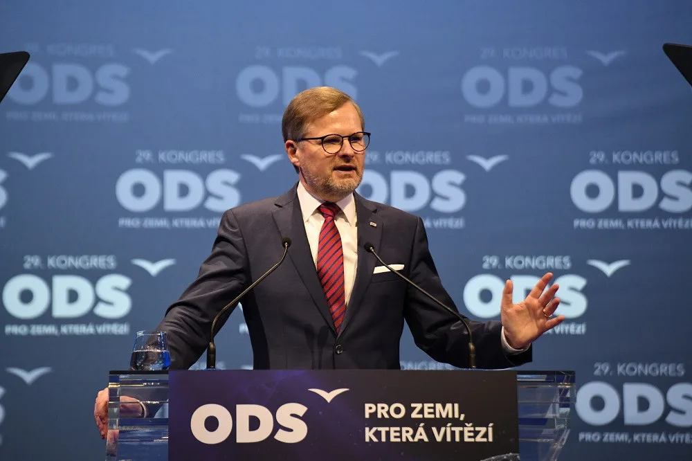Fiala bude třetím nejstarším premiérem v historii Česka. Připomeňte si jeho předchůdce