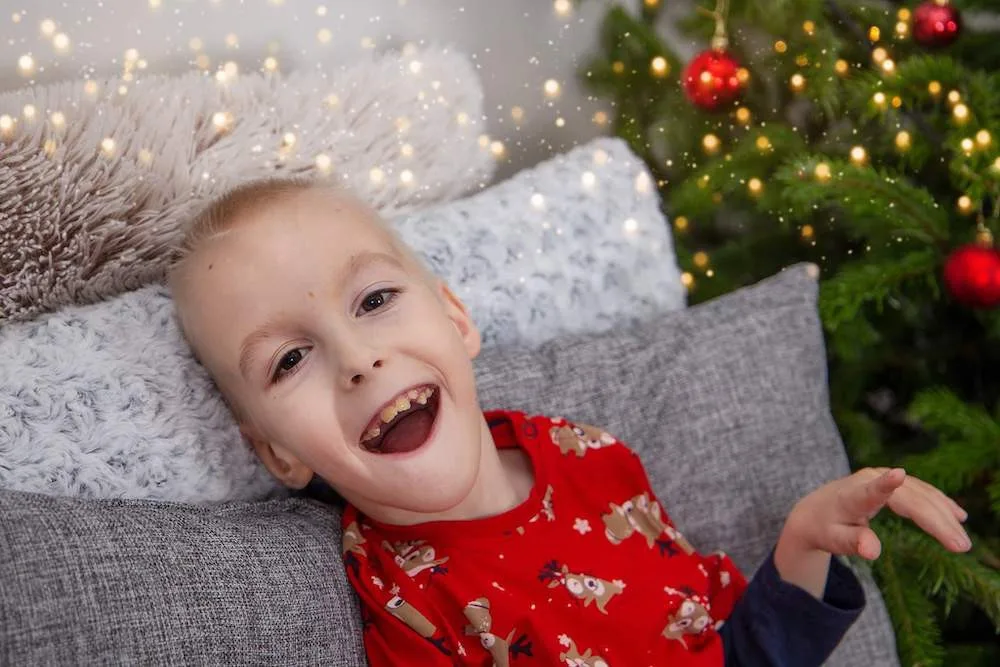 Malému Matýskovi diagnostikovali dětskou mozkovou obrnu. Rodina pro něj potřebuje větší automobil