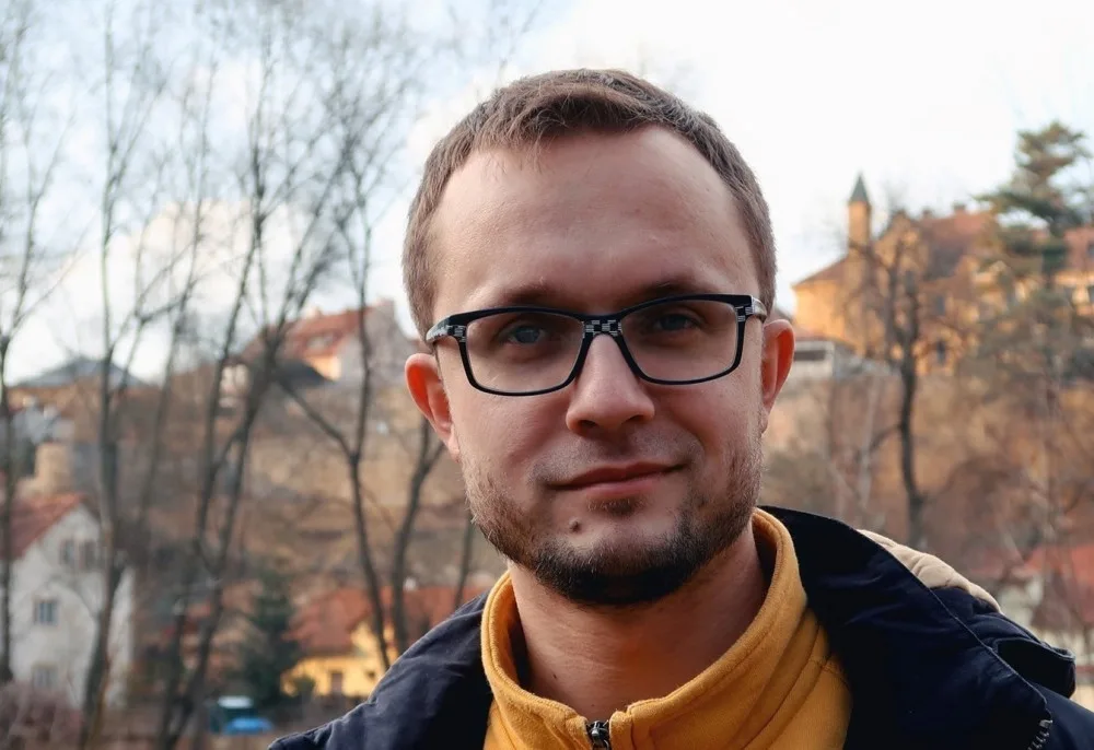 Novým předsedou Pirátů v Karlovarském kraji je Vítězslav Adamec z Lokte.