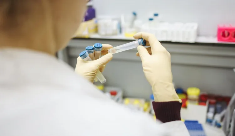 V Karlovarském kraji přibylo za týden skoro pět a půl tisíce případů covidu, ve středu padl rekord