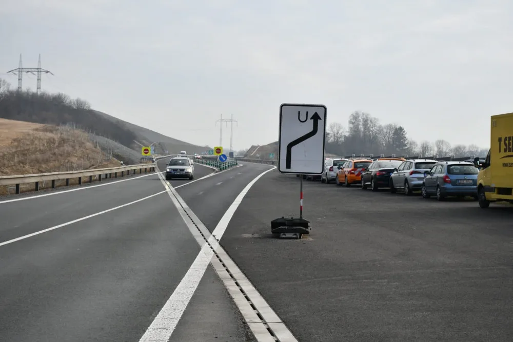 Ředitelství silnic a dálnic začalo stavět další úsek dálnice D6. Hotovo má být v roce 2024