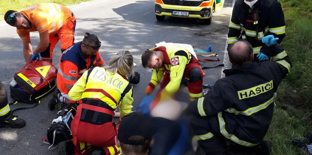 Pomoc přichází z nebe, armádní letečtí záchranáři z Líní ročně ošetří a převezou stovky pacientů