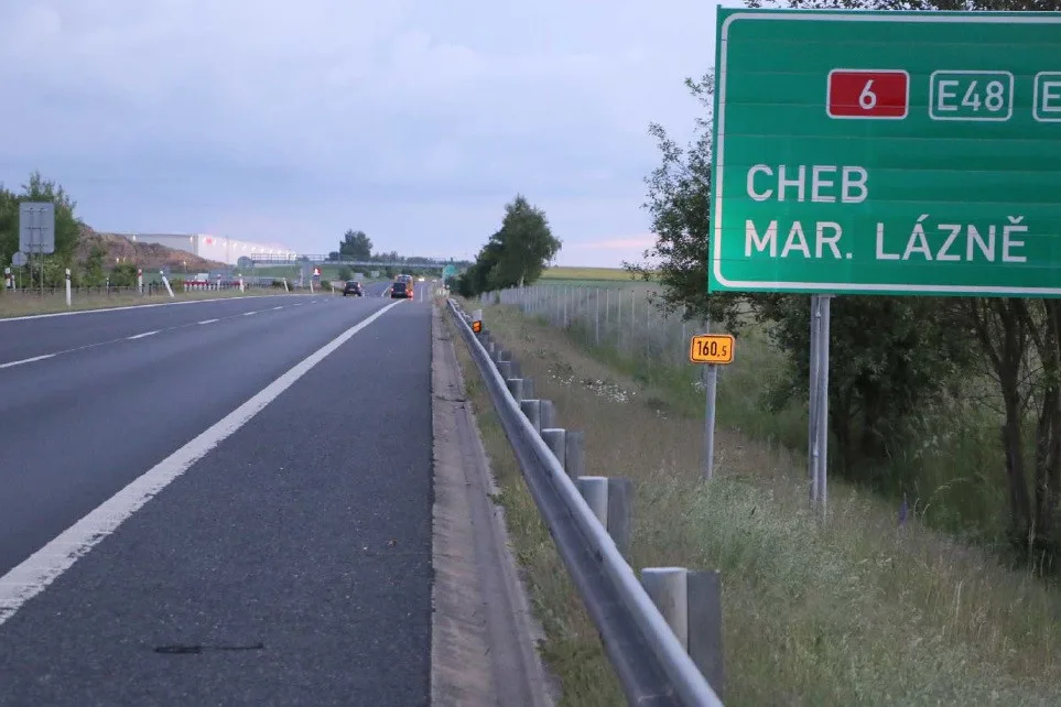 Incident se stal na dálnici D6 v těchto místech