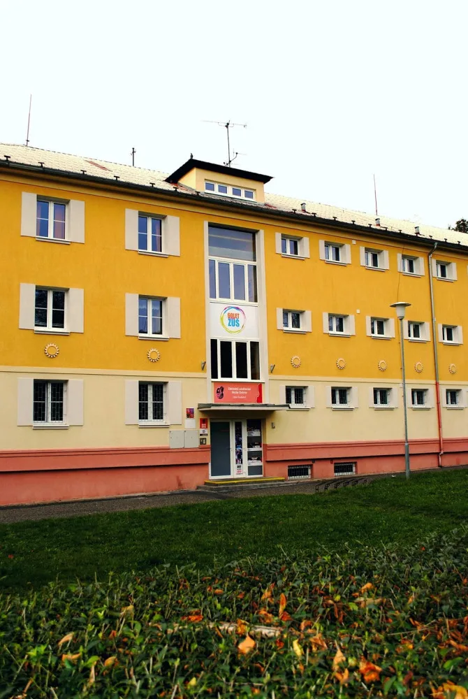 Projekt na přestavbu umělecké školy chce mít Ostrov hotový v příštím roce