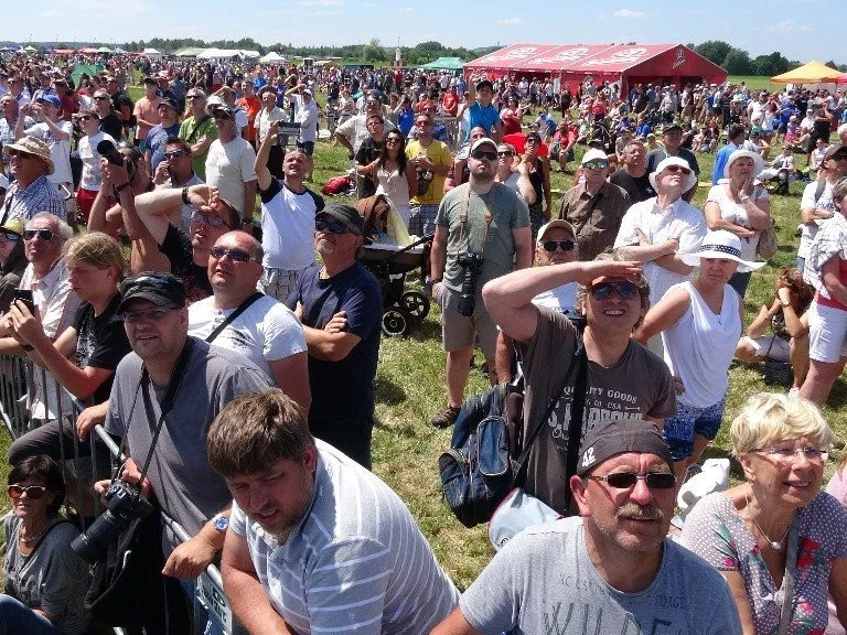 Na chebské letiště se vrací letecký den. Lidem ukážou německé stíhačky z druhé světové války