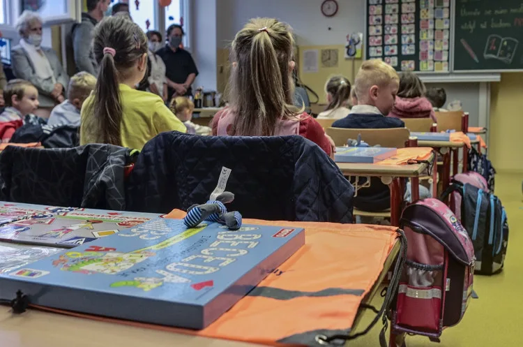 Školy v Karlovarském kraji mají letos více žáků díky dětem uprchlíků z Ukrajiny