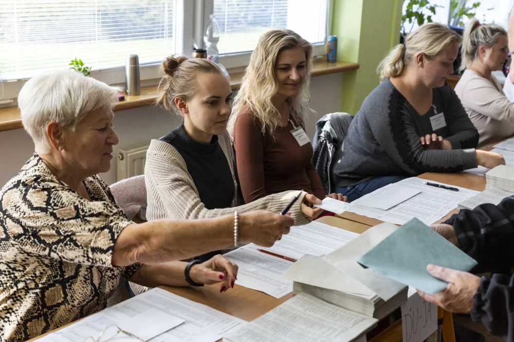 Poslední volební den začíná. Češi rozhodují o složení městských a obecních zastupitelstev.