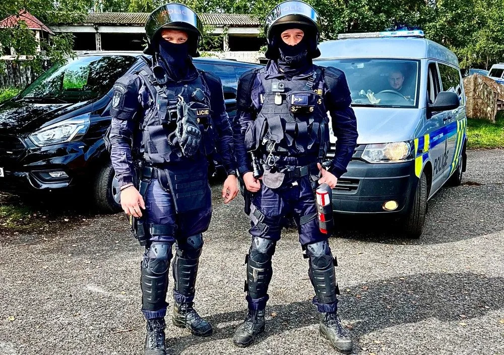 Kolektiv kolegů je mimo jiné jedním z faktorů, díky kterým svou práci vykonávám rád, říká sympatický policista ze Sokolova.
