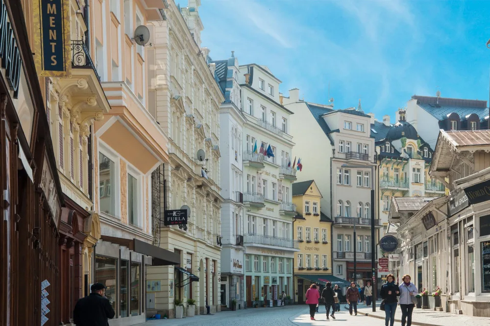 Karlovy Vary schválily schodkový rozpočet s výdaji 1,63 miliardy korun