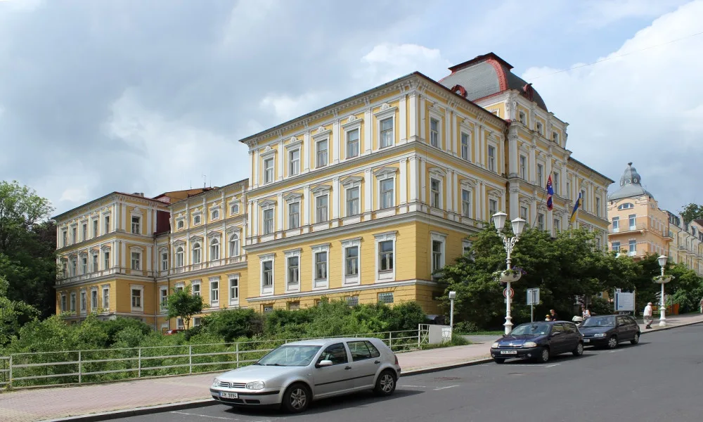 Mariánské Lázně chtějí postavit novou budovu radnice, stará je už nevyhovující