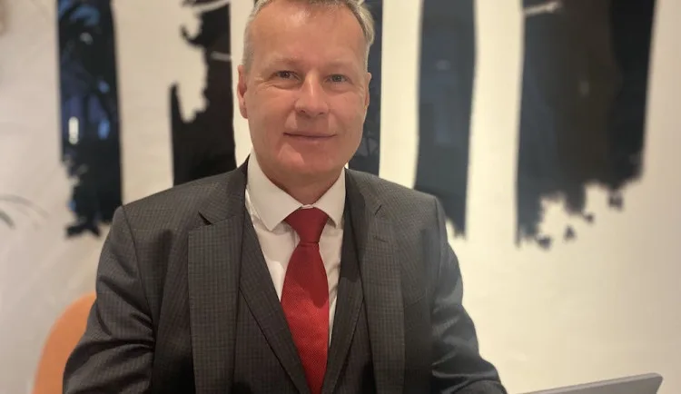 size4-16825130993041-231-glosa-svobodny-svet-musi-dal-stat-za-ukrajinou