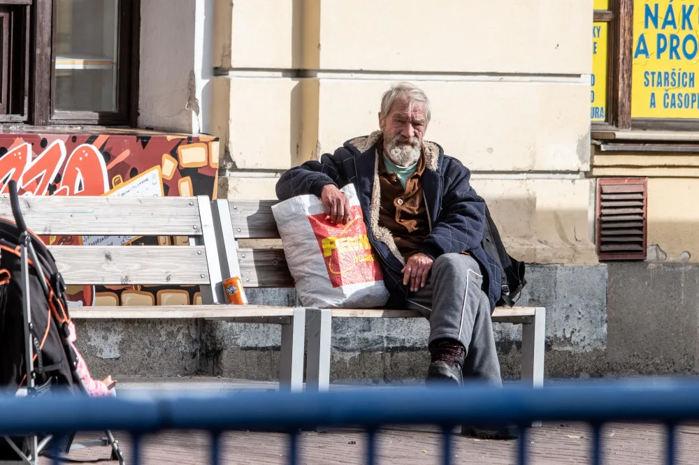 Lidé bez domova dluží za pokuty v Sokolově přes milion, vymahatelnost je nulová