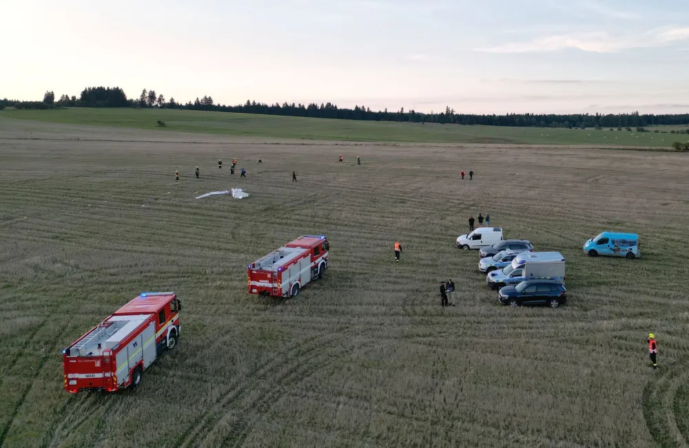 Pilot nepřežil pád větroně na Karlovarsku, tento týden je to už čtvrtá oběť letecké nehody