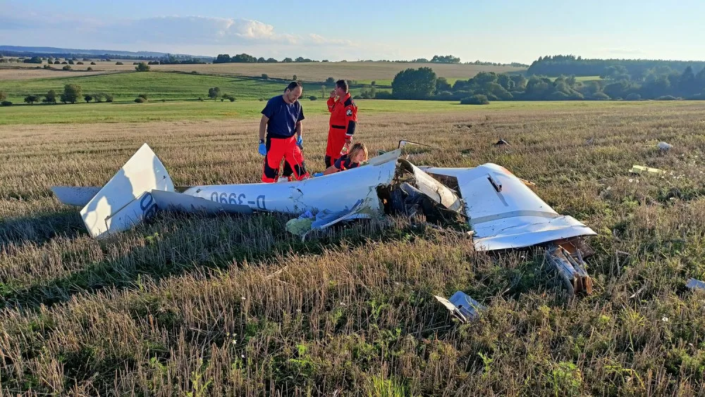 Pilot nepřežil pád větroně na Karlovarsku, tento týden je to už čtvrtá oběť letecké nehody