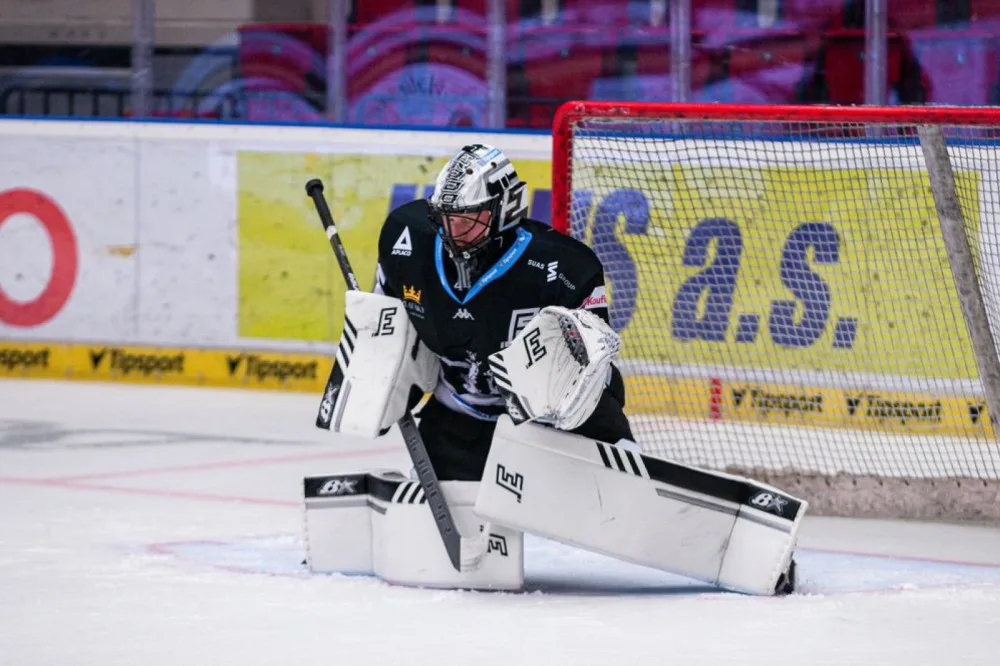 Hokejisté Karlových Varů ztratili první body v sezoně, prohráli v Olomouc 3:4