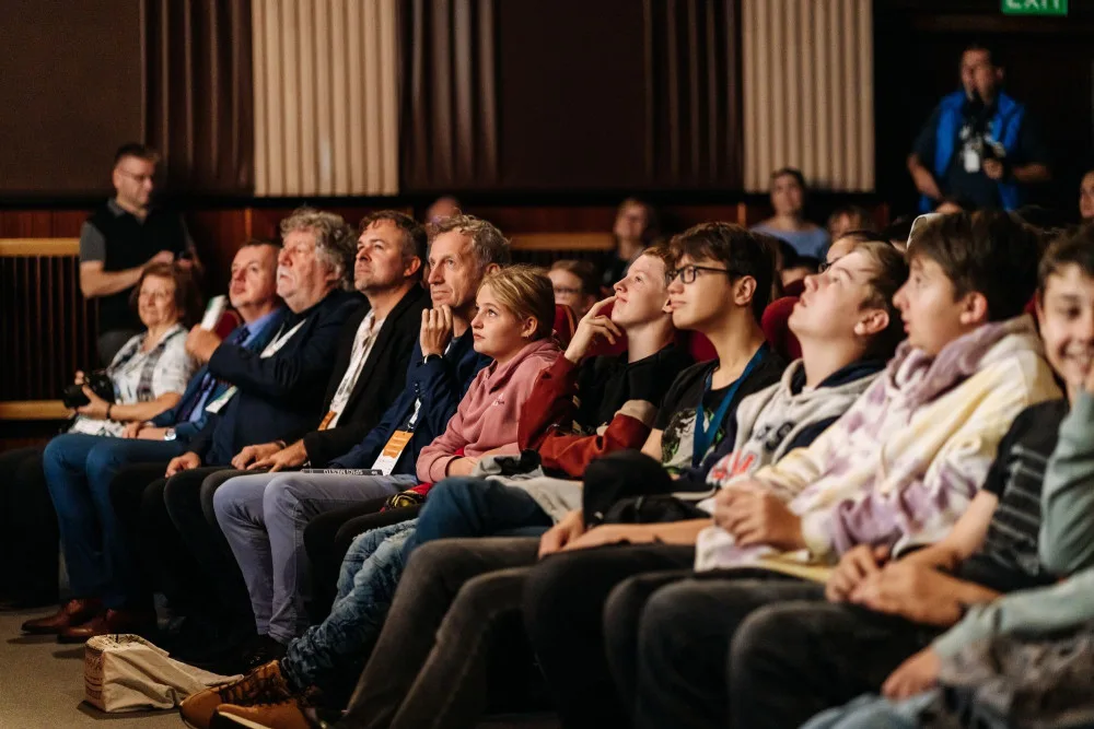 Festival Oty Hofmana v Ostrově nabídne devět soutěžních filmů a čtyři seriály