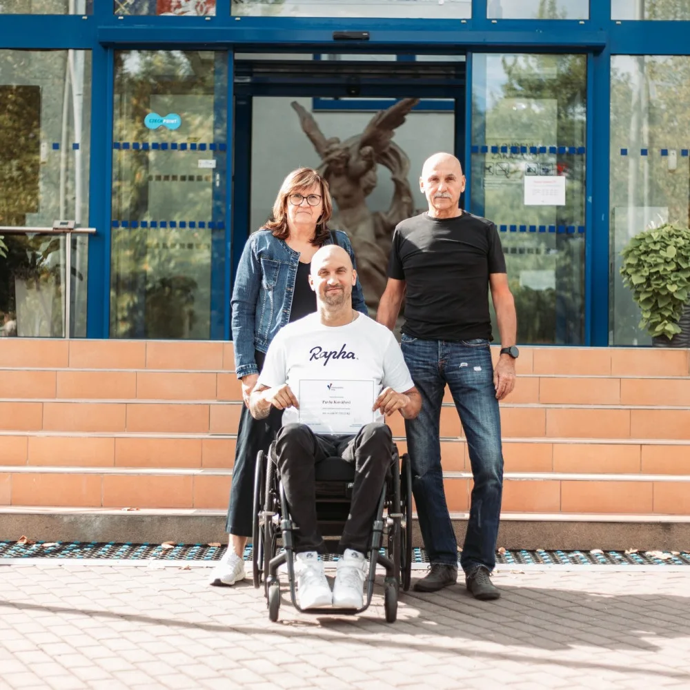 Díky krajské sbírce si bude moci hendikepovaný sportovec pořídit speciální handbike